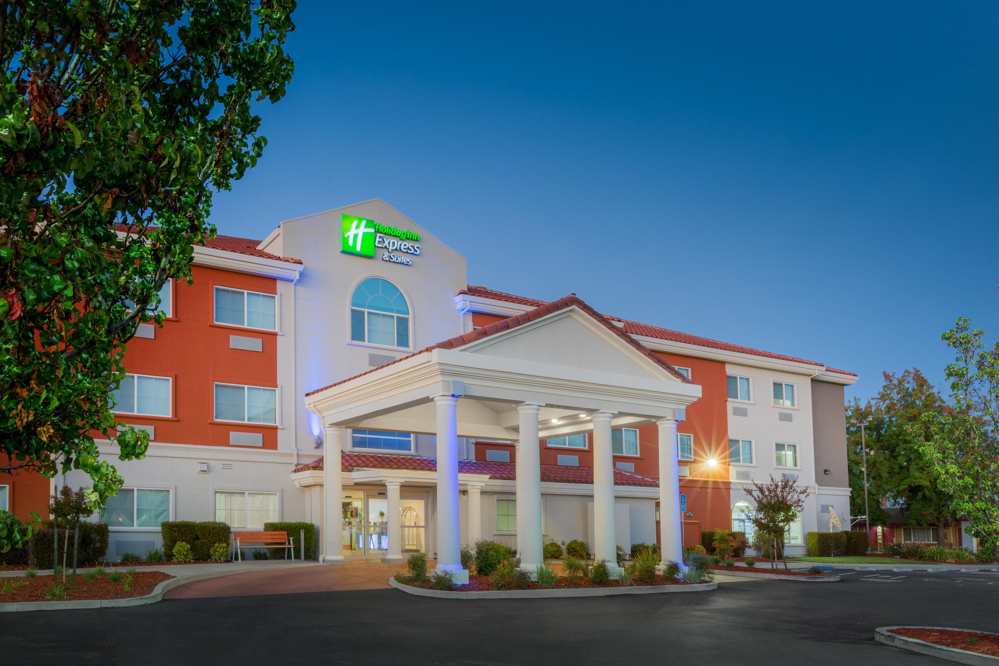 Holiday Inn Express Hotel & Suites Oroville Southwest, An Ihg Hotel Exterior foto