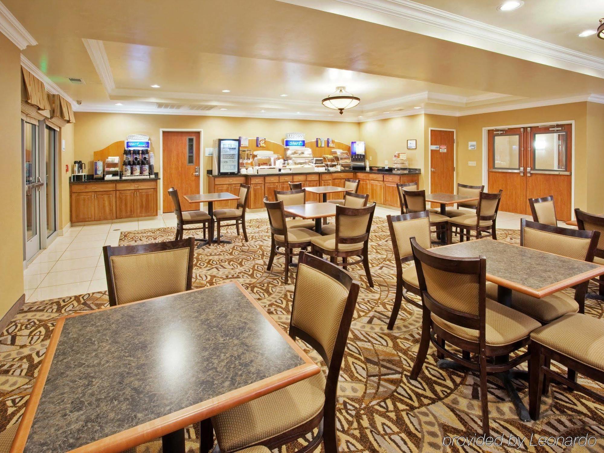 Holiday Inn Express Hotel & Suites Oroville Southwest, An Ihg Hotel Exterior foto